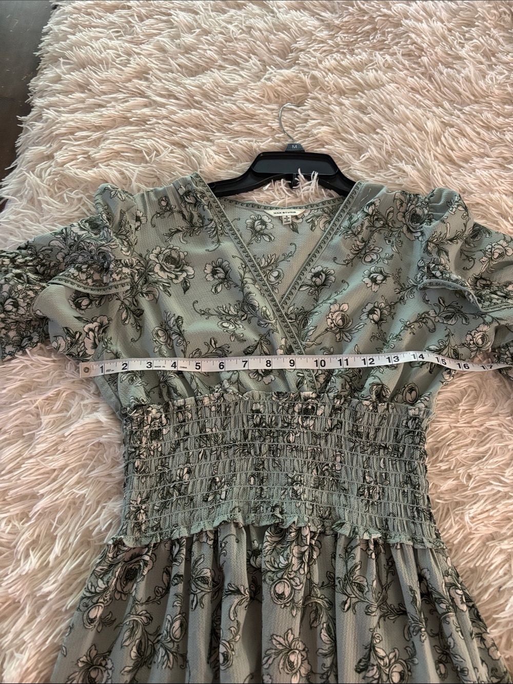 Max Studio Sage Green Floral Maxi Dress with Smocked Waist - Picture 5 of 7